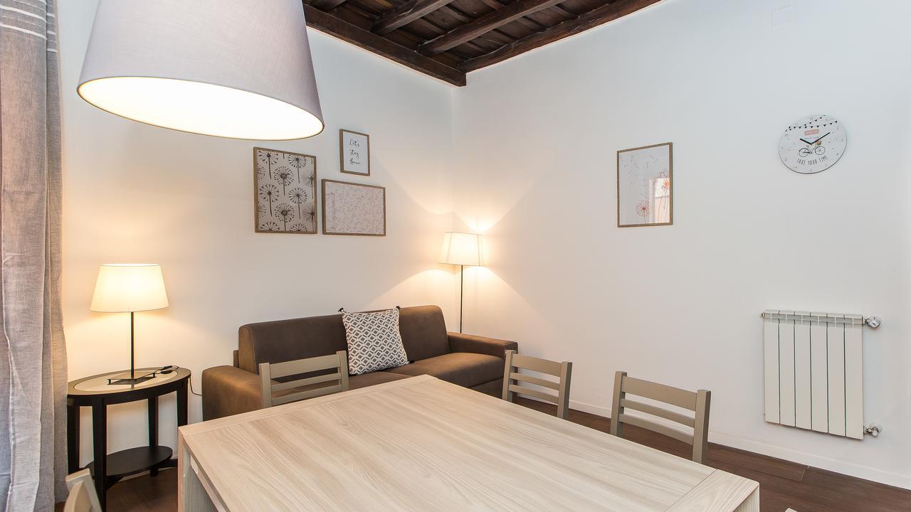 Rental In Rome Pelliccia Exterior photo